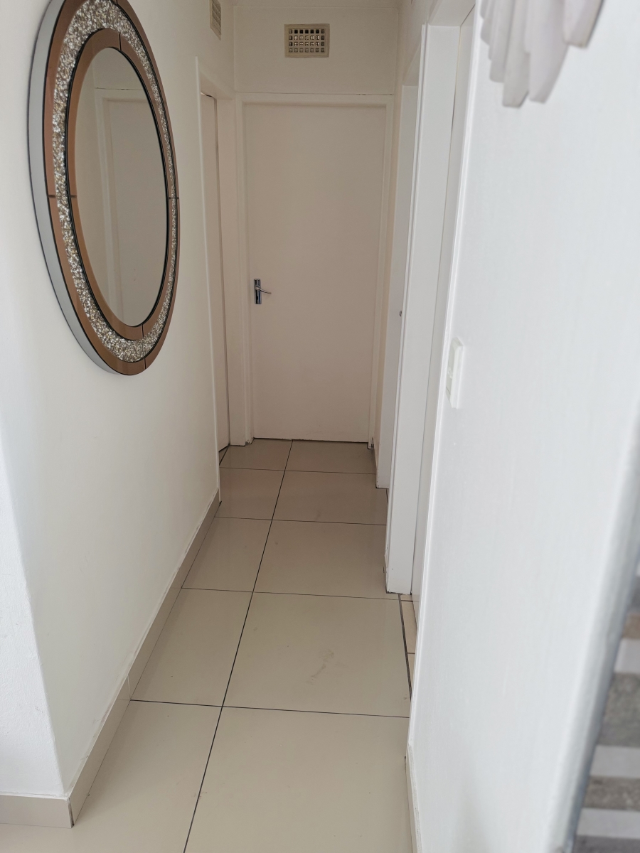 3 Bedroom Property for Sale in Clayville Gauteng