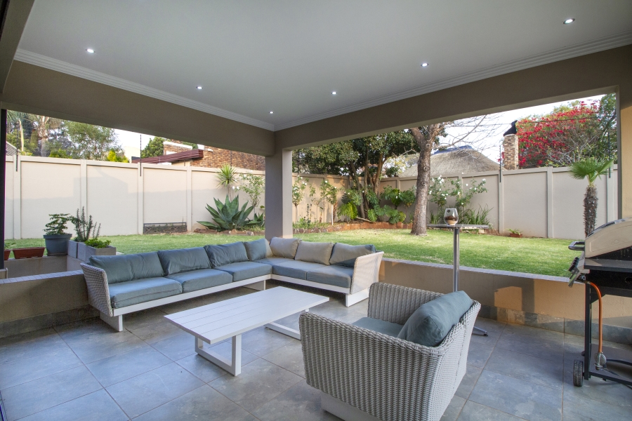 5 Bedroom Property for Sale in Wingate Park Gauteng