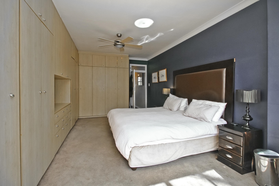 2 Bedroom Property for Sale in Illovo Gauteng
