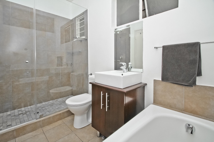 2 Bedroom Property for Sale in Illovo Gauteng