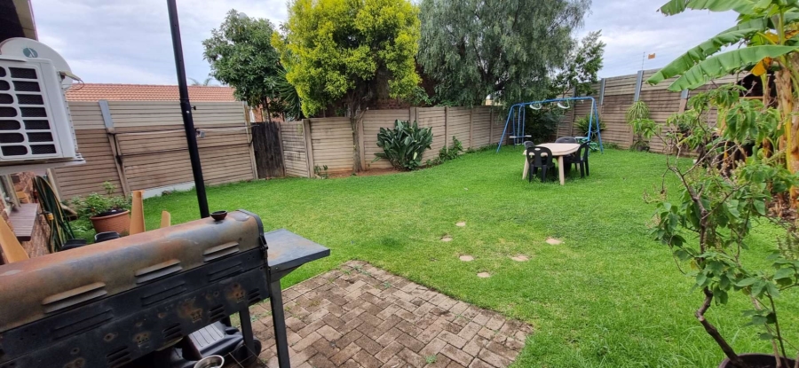 3 Bedroom Property for Sale in The Reeds Gauteng
