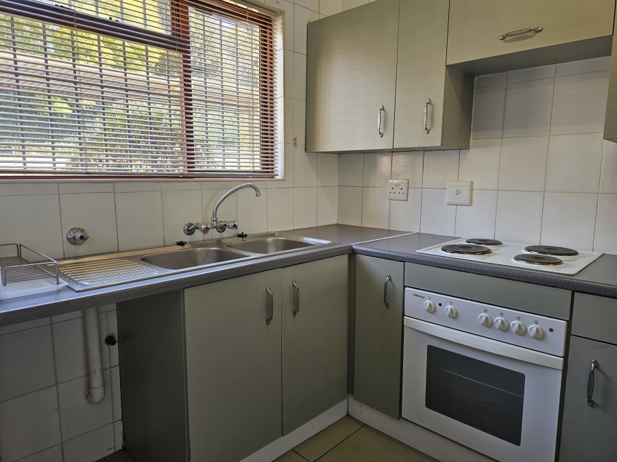 To Let 1 Bedroom Property for Rent in President Ridge Gauteng