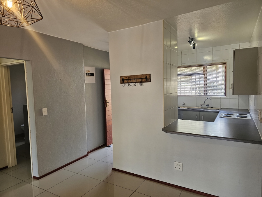 To Let 1 Bedroom Property for Rent in President Ridge Gauteng