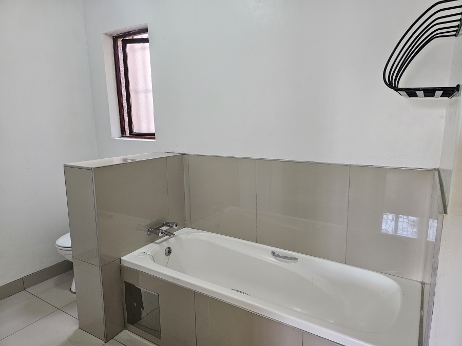 To Let 1 Bedroom Property for Rent in President Ridge Gauteng