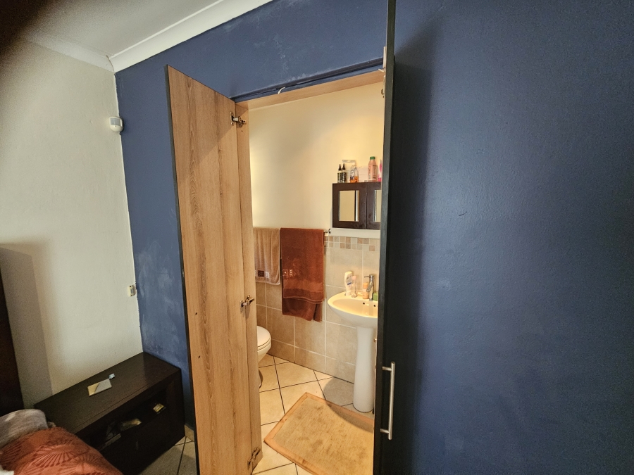 2 Bedroom Property for Sale in Montana Gauteng