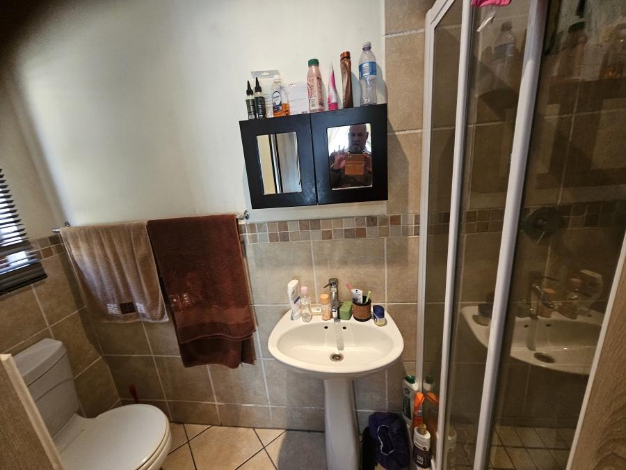 2 Bedroom Property for Sale in Montana Gauteng