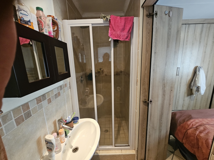 2 Bedroom Property for Sale in Montana Gauteng