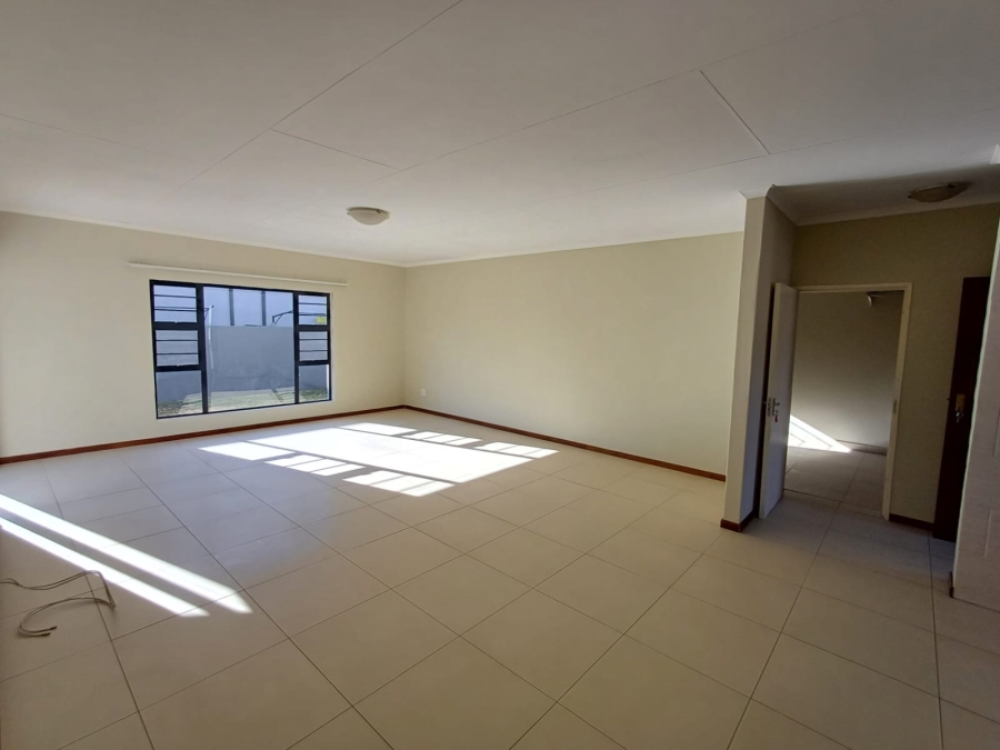 To Let 2 Bedroom Property for Rent in Meyersdal Gauteng