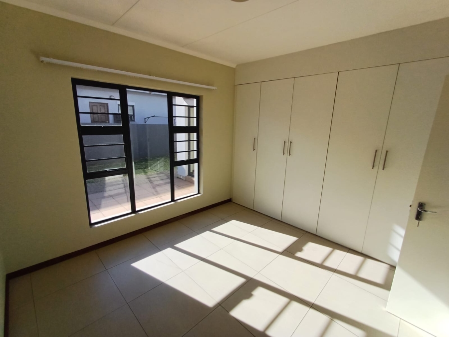 To Let 2 Bedroom Property for Rent in Meyersdal Gauteng