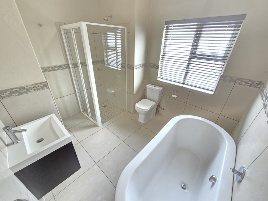 2 Bedroom Property for Sale in Northgate Gauteng
