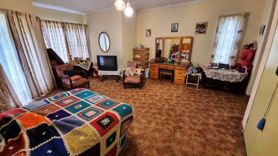 15 Bedroom Property for Sale in Raslouw Gauteng