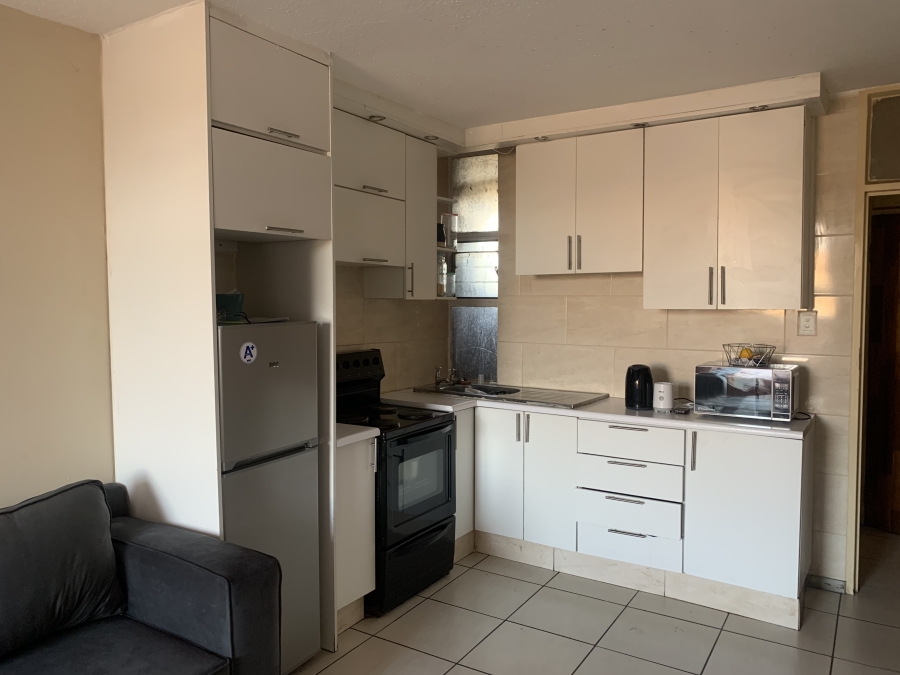 1 Bedroom Property for Sale in Kempton Park Central Gauteng