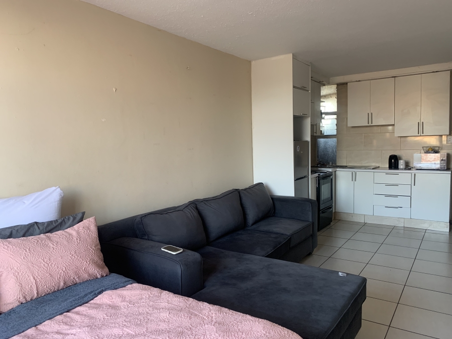 1 Bedroom Property for Sale in Kempton Park Central Gauteng