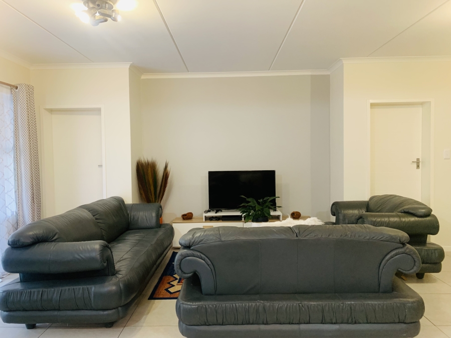 3 Bedroom Property for Sale in Linbro Park Gauteng