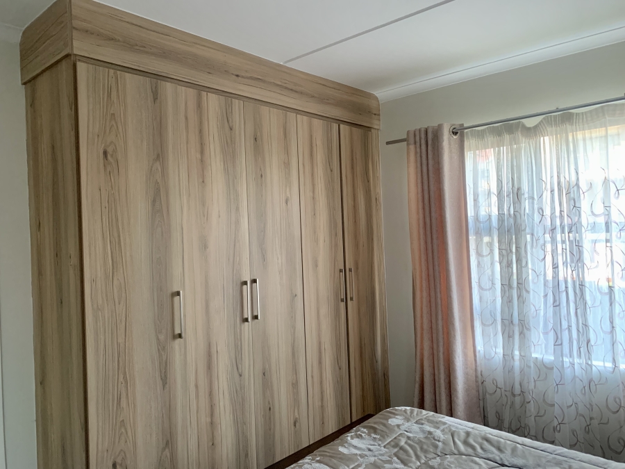3 Bedroom Property for Sale in Linbro Park Gauteng