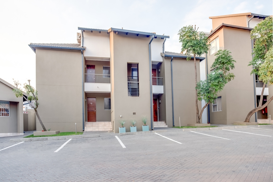 2 Bedroom Property for Sale in Bryanston Gauteng