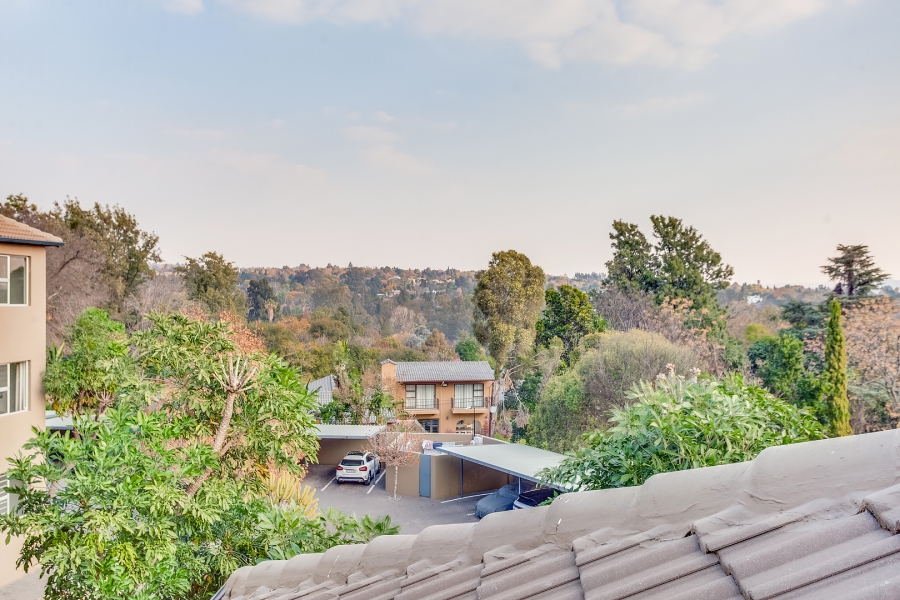 2 Bedroom Property for Sale in Bryanston Gauteng