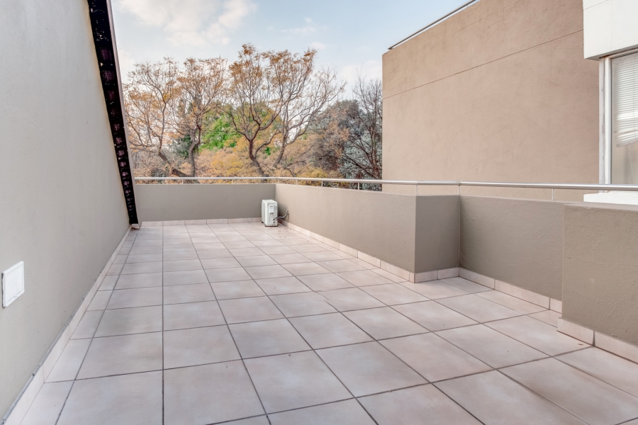 2 Bedroom Property for Sale in Bryanston Gauteng