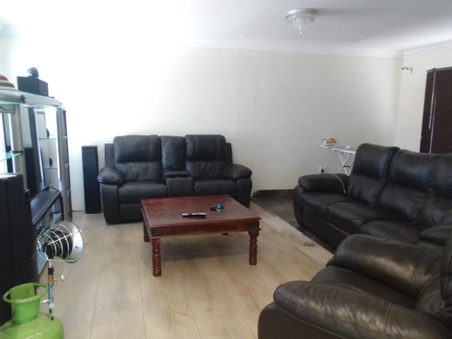 3 Bedroom Property for Sale in Theresa Park Gauteng