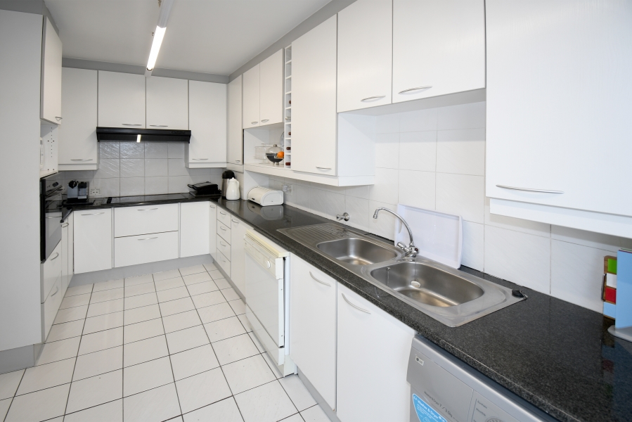 2 Bedroom Property for Sale in Killarney Gauteng