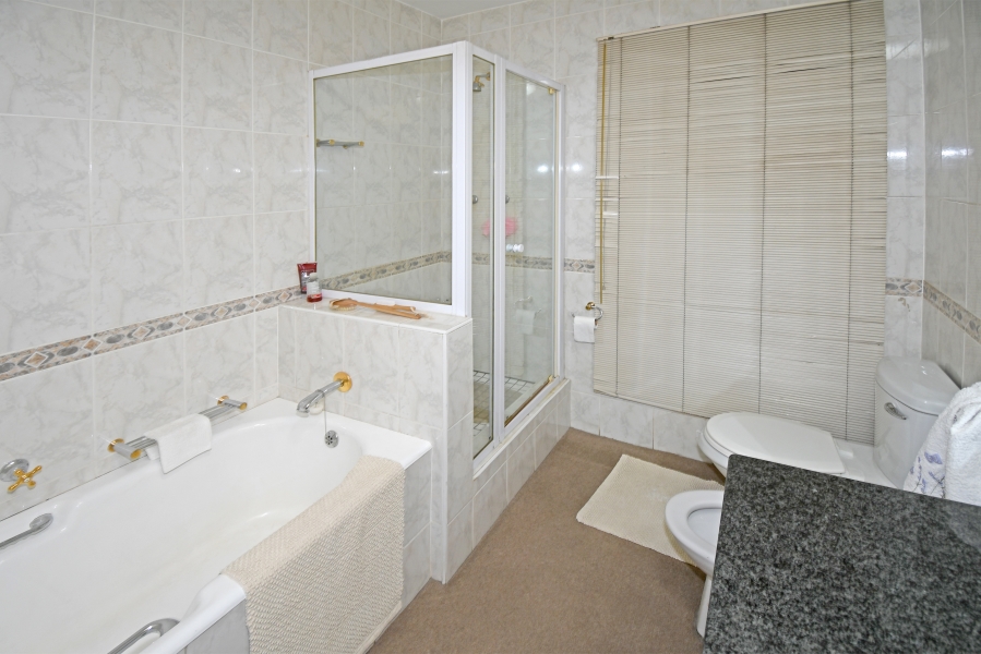 2 Bedroom Property for Sale in Killarney Gauteng