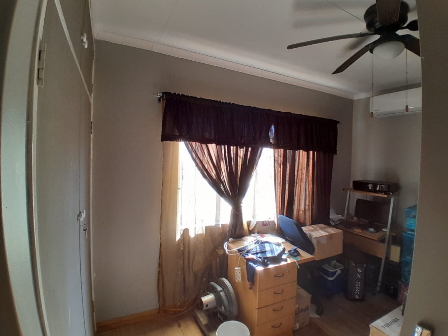 3 Bedroom Property for Sale in West Park Gauteng