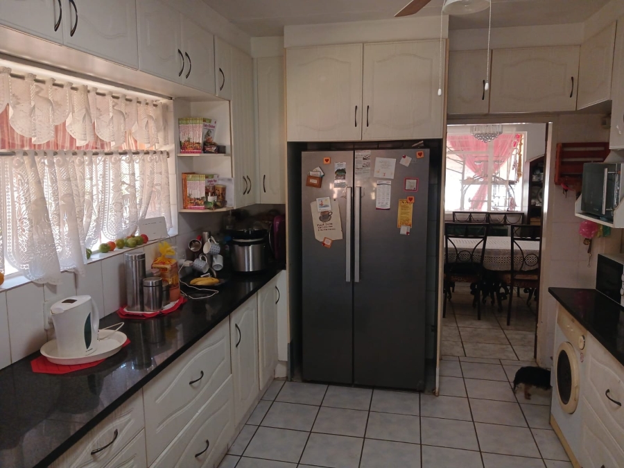 3 Bedroom Property for Sale in West Park Gauteng