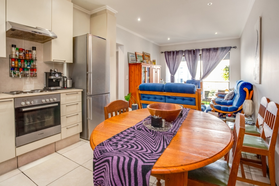 2 Bedroom Property for Sale in Lonehill Gauteng