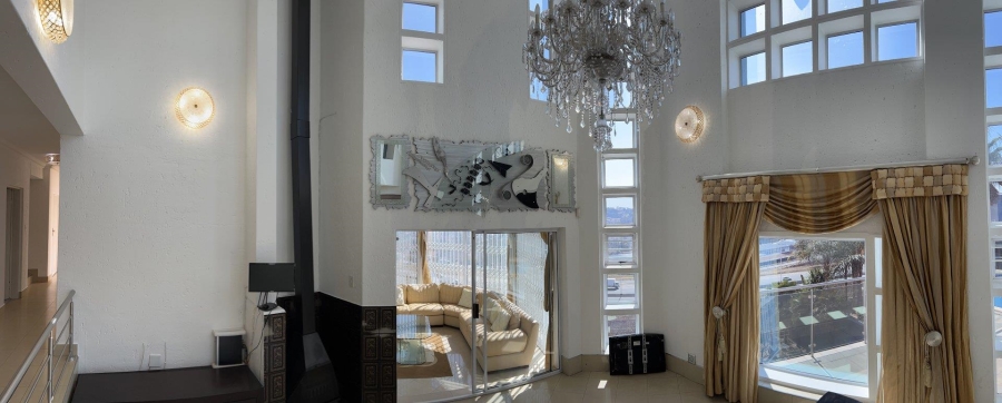 6 Bedroom Property for Sale in Bassonia Gauteng