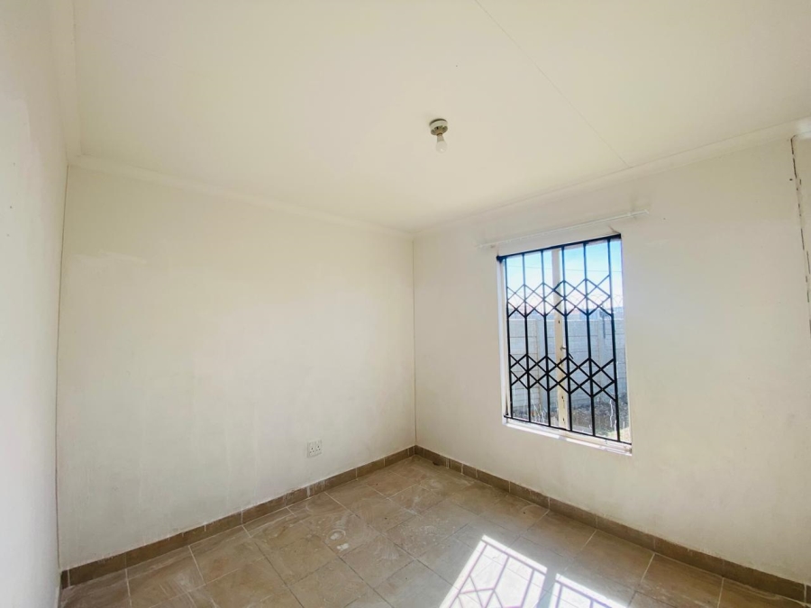 2 Bedroom Property for Sale in Savanna City Gauteng