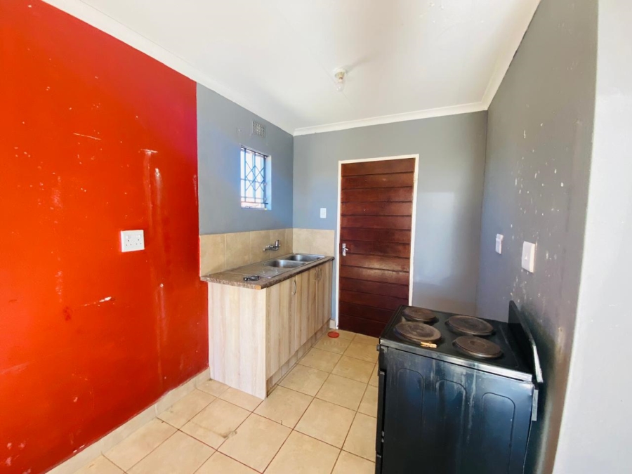 2 Bedroom Property for Sale in Savanna City Gauteng
