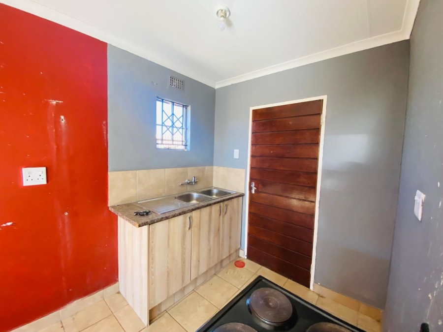 2 Bedroom Property for Sale in Savanna City Gauteng