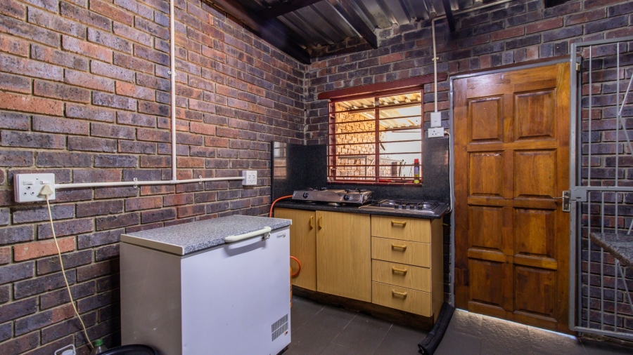 4 Bedroom Property for Sale in Lenasia South Gauteng