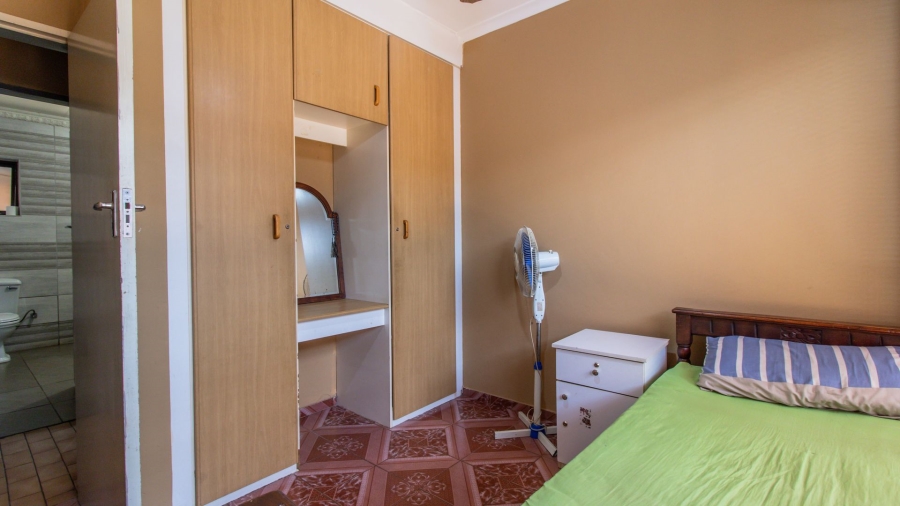 4 Bedroom Property for Sale in Lenasia South Gauteng
