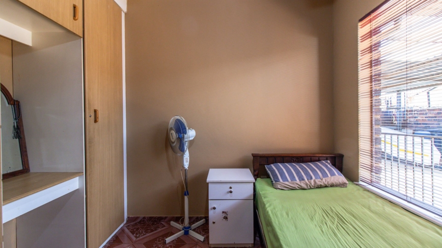 4 Bedroom Property for Sale in Lenasia South Gauteng