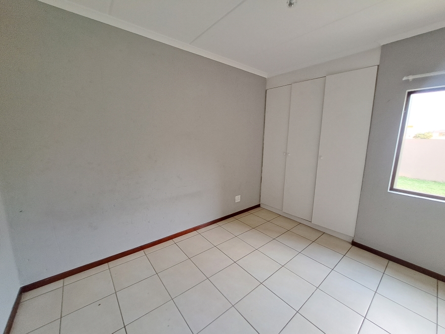 2 Bedroom Property for Sale in Helderwyk Gauteng