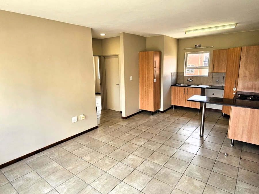 To Let 2 Bedroom Property for Rent in Kosmosdal Gauteng