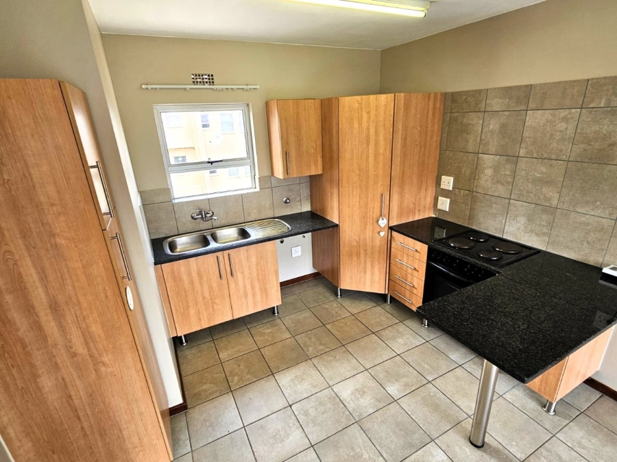 To Let 2 Bedroom Property for Rent in Kosmosdal Gauteng