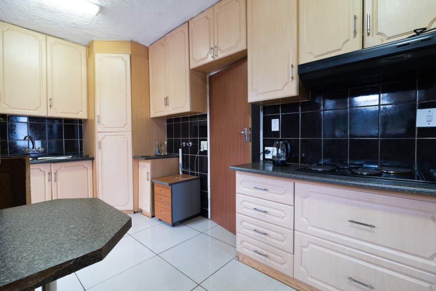 3 Bedroom Property for Sale in Lenasia South Gauteng