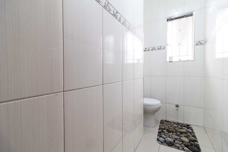 3 Bedroom Property for Sale in Lenasia South Gauteng