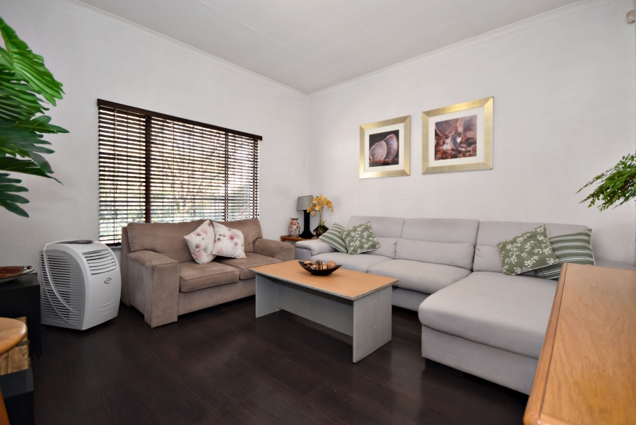 3 Bedroom Property for Sale in Bloubosrand Gauteng