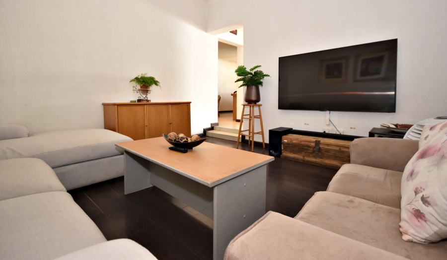 3 Bedroom Property for Sale in Bloubosrand Gauteng
