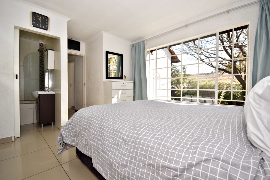 3 Bedroom Property for Sale in Bloubosrand Gauteng