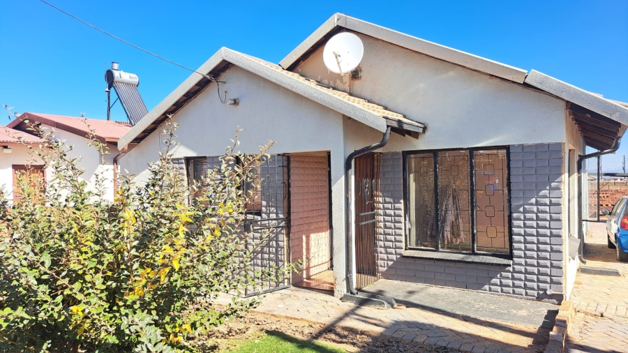 3 Bedroom Property for Sale in Soshanguve UU Gauteng