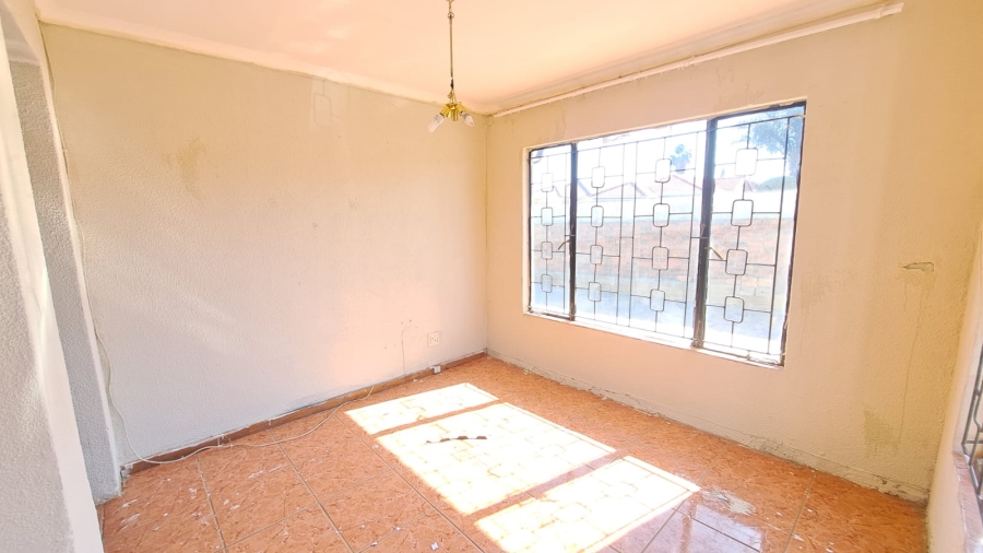 3 Bedroom Property for Sale in Soshanguve UU Gauteng