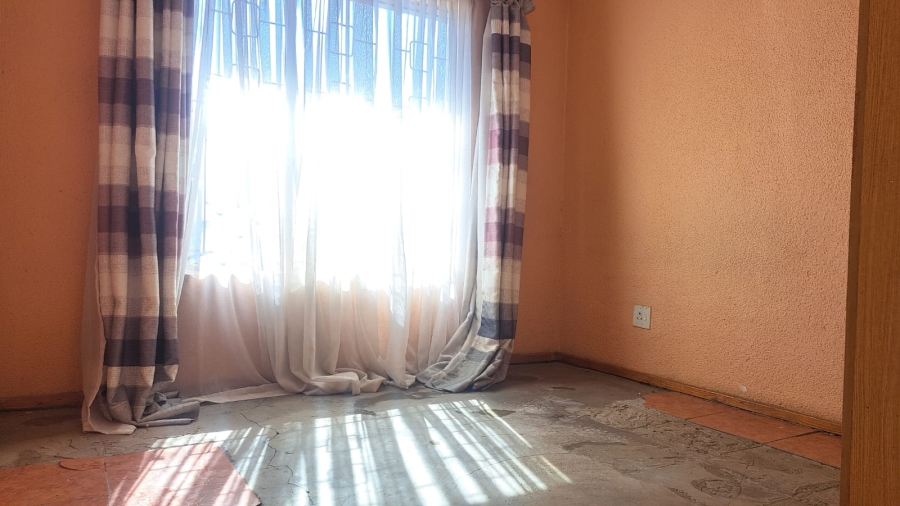 3 Bedroom Property for Sale in Soshanguve UU Gauteng
