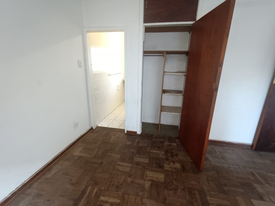 To Let 1 Bedroom Property for Rent in Emmarentia Gauteng