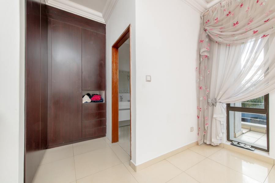 5 Bedroom Property for Sale in Savannah Hills Estate Gauteng