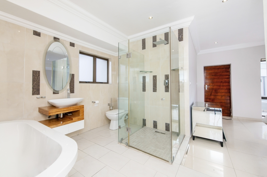 5 Bedroom Property for Sale in Savannah Hills Estate Gauteng