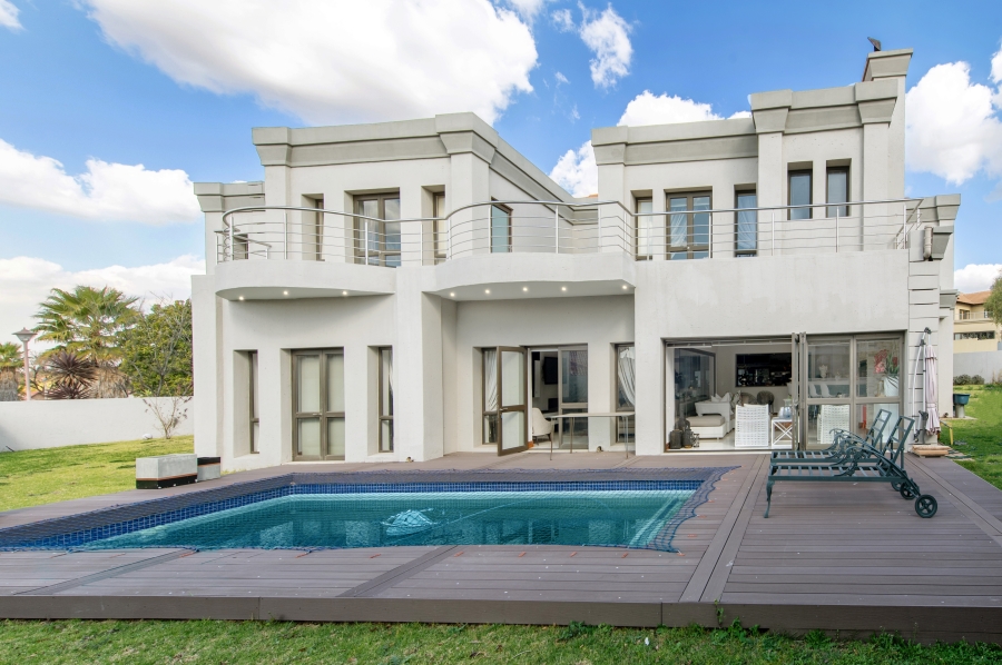 5 Bedroom Property for Sale in Savannah Hills Estate Gauteng